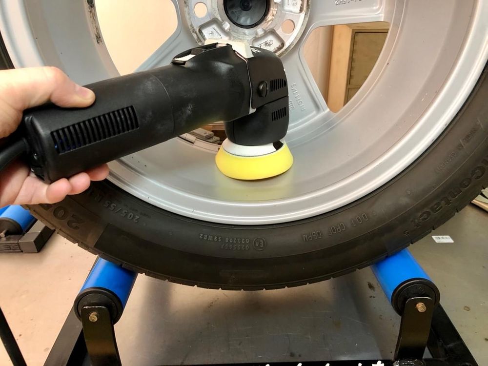 GLOSSBOSS Wheeldetailer