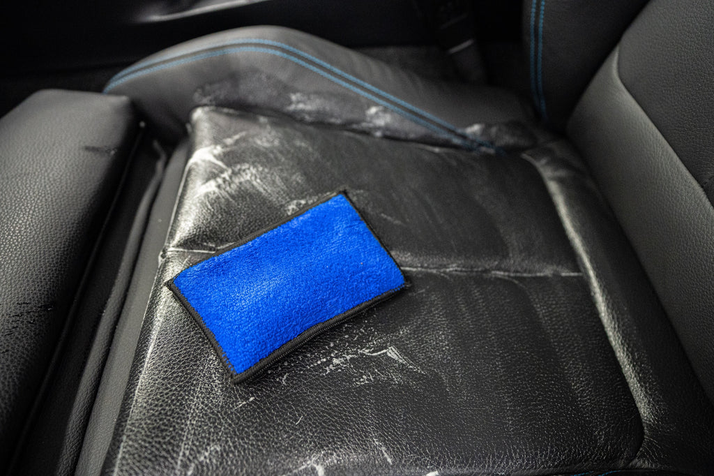 GLOSSBOSS Interior Scrub Pad - Innenraumreinigungspad