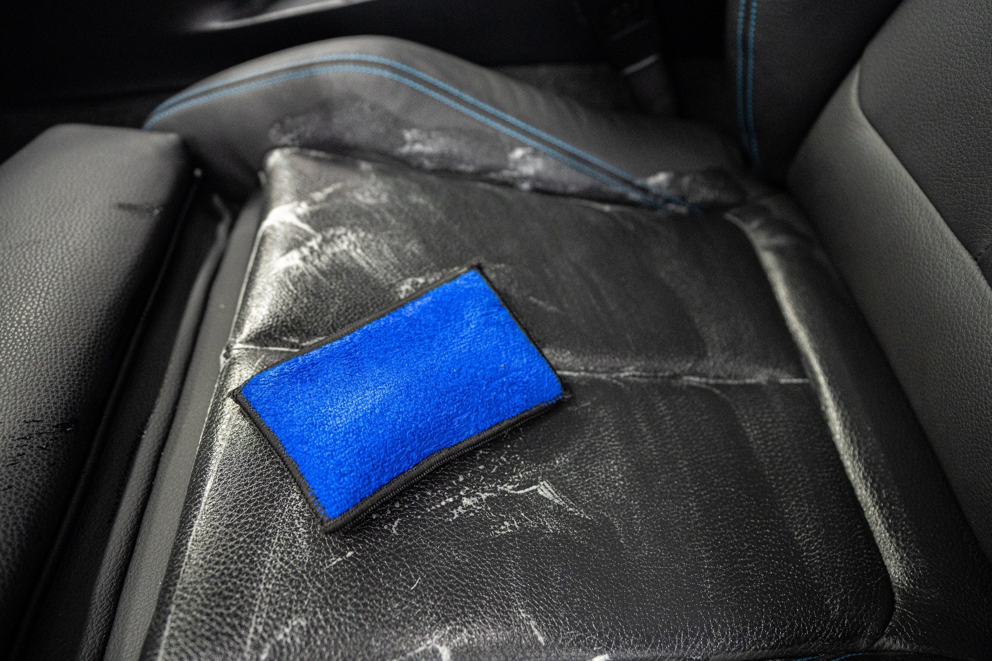 GLOSSBOSS Interior Scrub Pad - Innenraumreinigungspad
